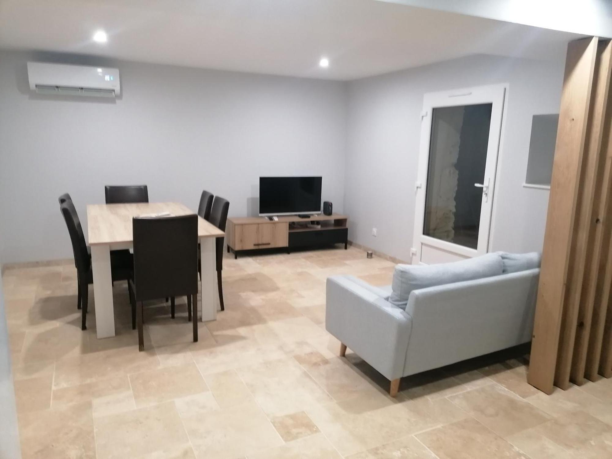 Appartement En Plein Coeur De Contres Le Controis-en-Sologne 外观 照片